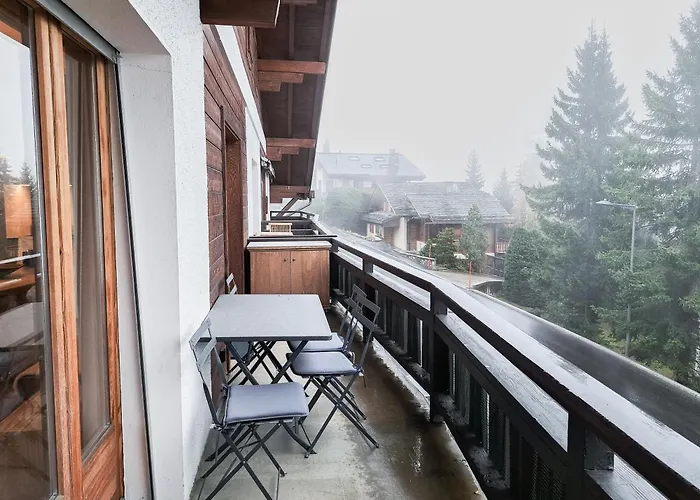 Διαμέρισμα Alpine Charm And Modern Comfort In